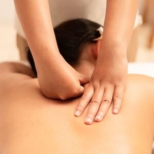 Expert Balinese and Lomi Lomi massage therapy at BALI gift SPA
