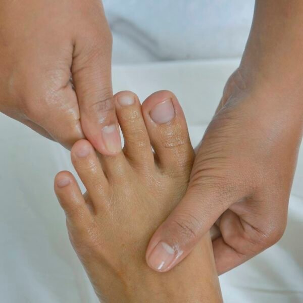 The Simple Gift Spa Package - Foot Reflexology and Balinese Massage