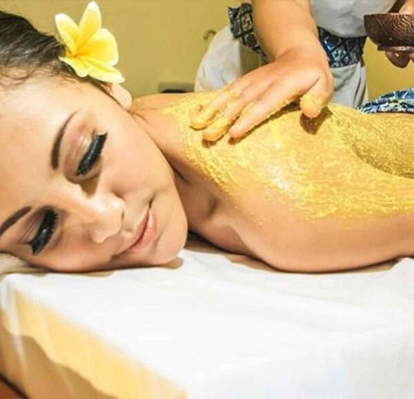 Traditional Balinese Body Scrub Treatment using lulur